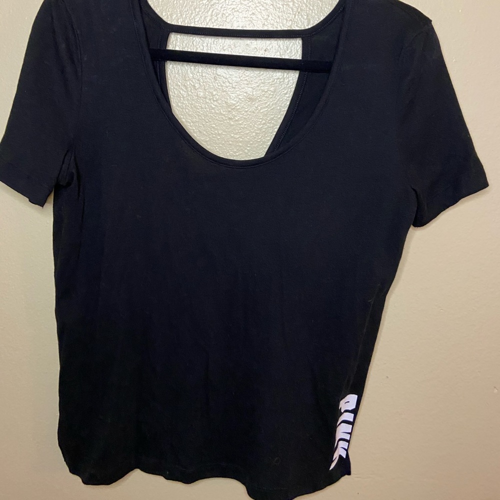 Vs Pink t shirt